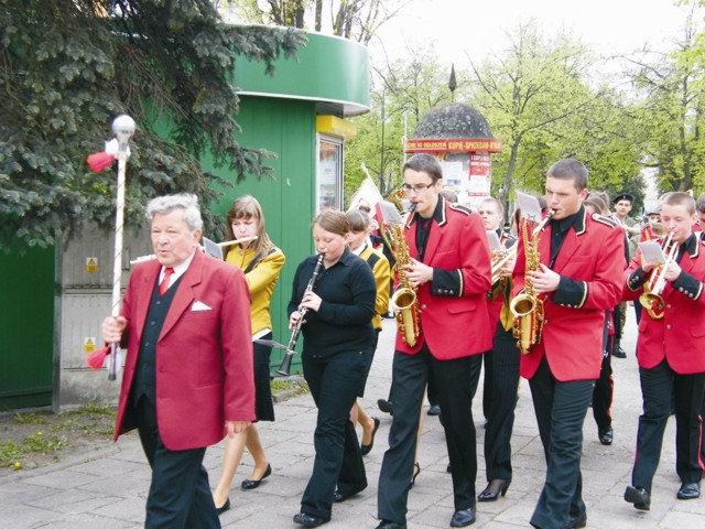 Młodzieżowa Orkiestra Dęta działająca