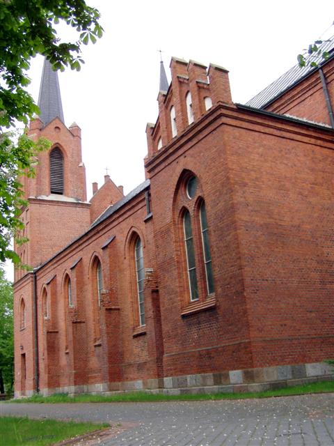 zdjęcie: Neogotycki kościół pw. św. Andrzeja Apostoła w Wyszkach, początek XIX w.