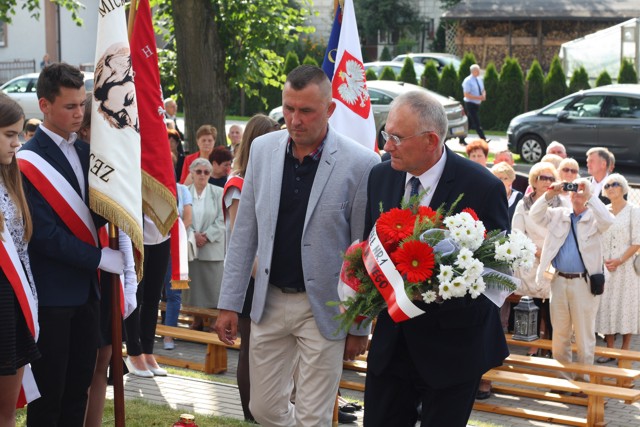 zdjęcie: Obchody 74. rocznicy zbrodni w Lesie Pilickim