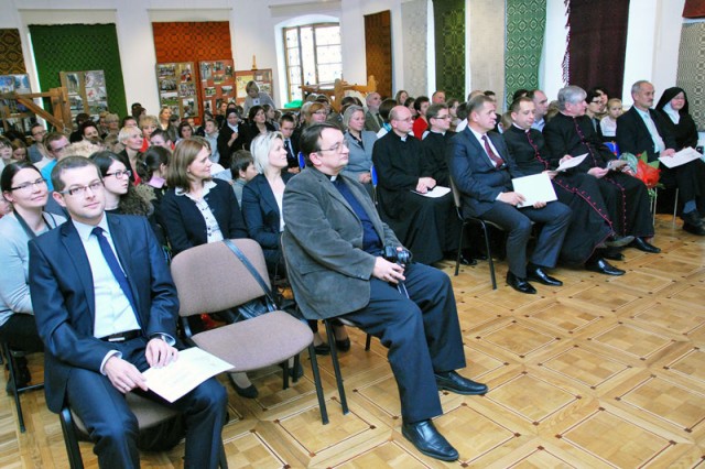 zdjęcie; Dzień Papieski w Muzeum w Bielsku Podlaskim